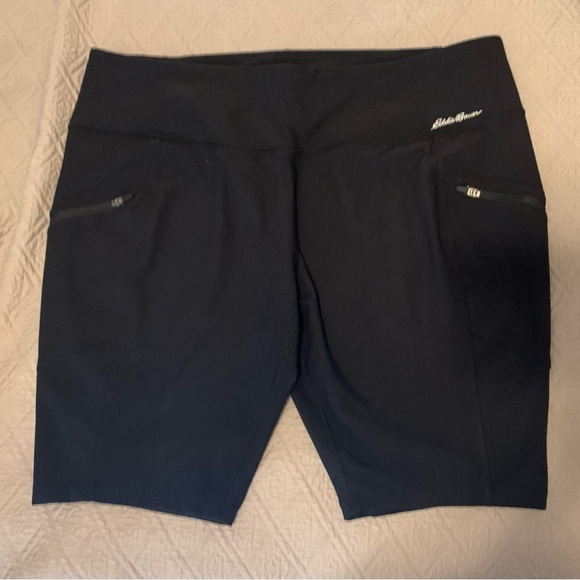 Eddie Bauer Athletic Shorts - Picture 5 of 5